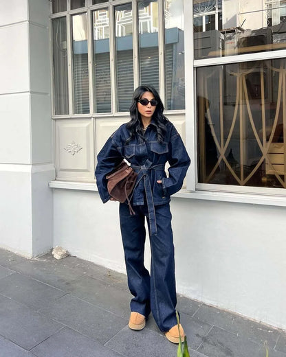 OUDINA Nouvelle Vente Chaude Veste en Jean à Col Revers avec Ceinture Taille et Pantalon Ensemble 2 Pièces pour Femmes Ensemble en Denim Femme