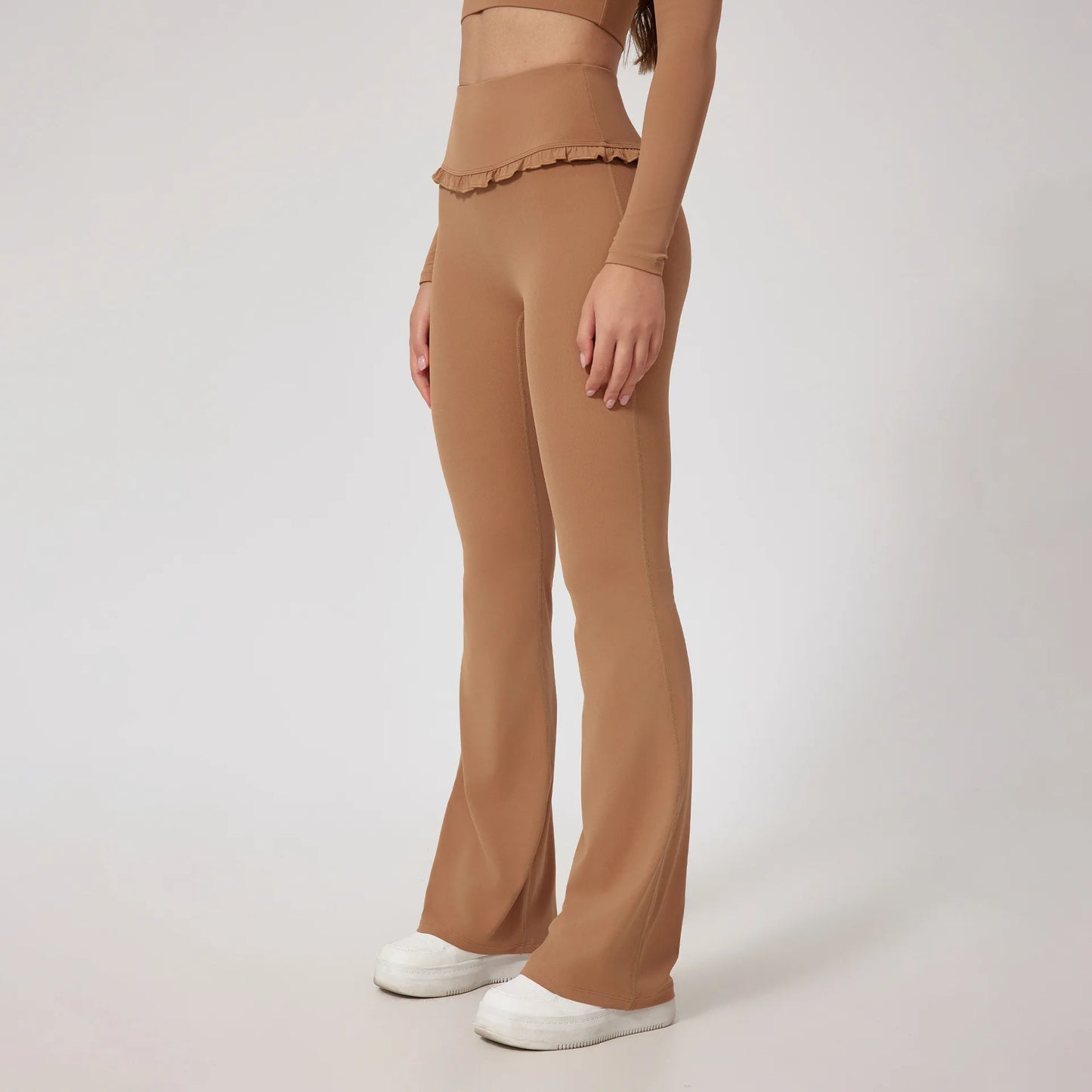 Vêtements à logo personnalisé Y2k Mode de luxe tendance Séchage rapide Hauts en dentelle élastique & Pantalons Y2k Ensembles de yoga Tenue de détente Doux Ensemble 2 pièces pour femmes